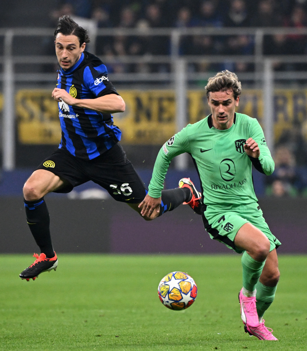 潘德夫：国米比上赛季更强，他们不应该在这么多比赛中犯错（潘德夫：国米实力已超上季，没理由在这么多比赛里出错）