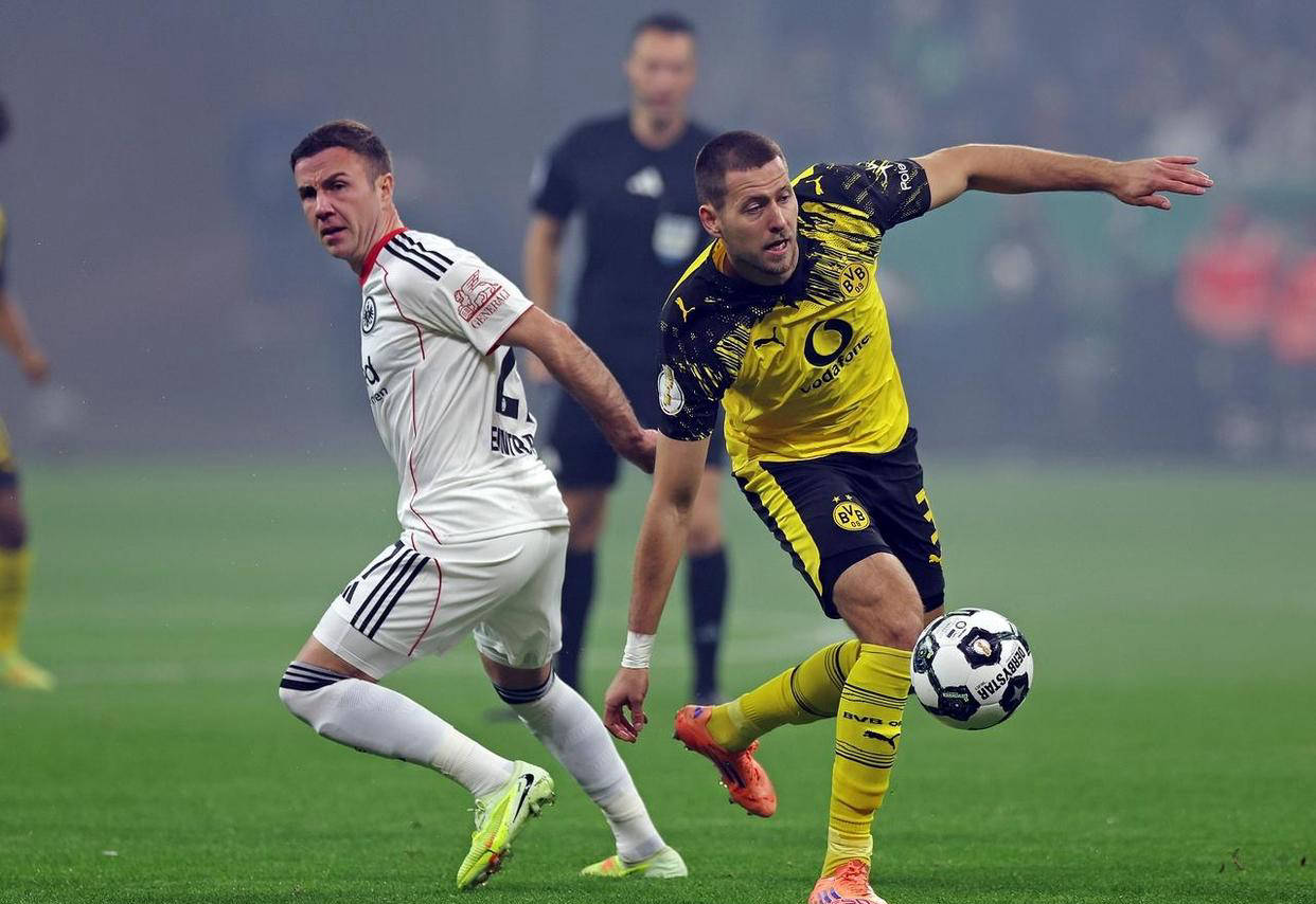 德天空：阿森纳关注法兰克福边锋巴霍亚，对方标价7000万欧（德天空：阿森纳有意法兰克福翼锋巴霍亚，后者要价达7000万欧元）