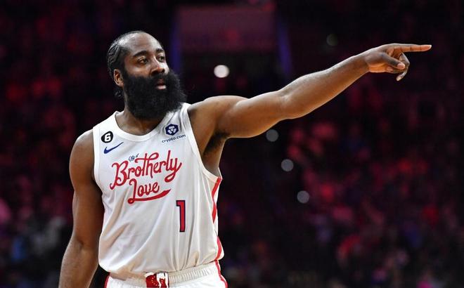 德国U21主帅：卡尔是多面手，希望他把在拜仁的表现带到国家队（德国U21主帅盛赞卡尔多面手 盼其将拜仁状态带入国家队）