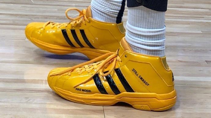 阿森西奥：在皇马的大伤让我产生了挫败感，需要求助心理医生（阿森西奥：皇马重伤期让我深陷挫败，曾寻求心理医生帮助）