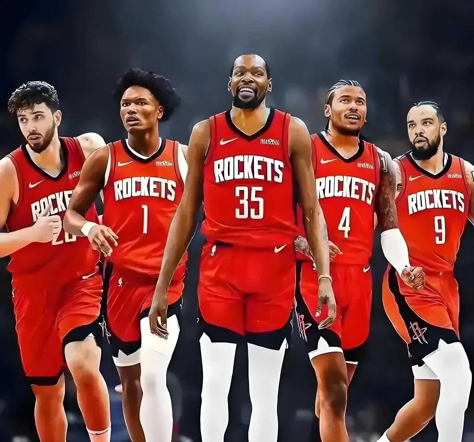 德转列中锋身价榜：哈兰德1.8亿欧居首，姆巴佩第二（德转中锋身价榜：哈兰德1.8亿欧领跑，姆巴佩居次）