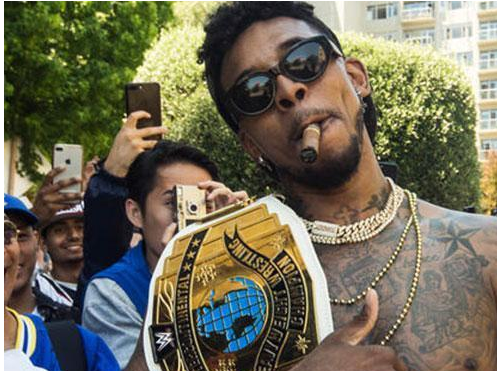 广州男篮末节绝杀辽宁豪取连胜（广州男篮末节压哨击败辽宁，收获连胜）