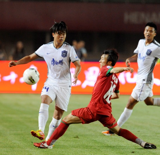 小波特半场13分5板5助，率残阵雄鹿领先森林狼12分（小波特半场13+5+5发威，残阵雄鹿暂领先森林狼12分）