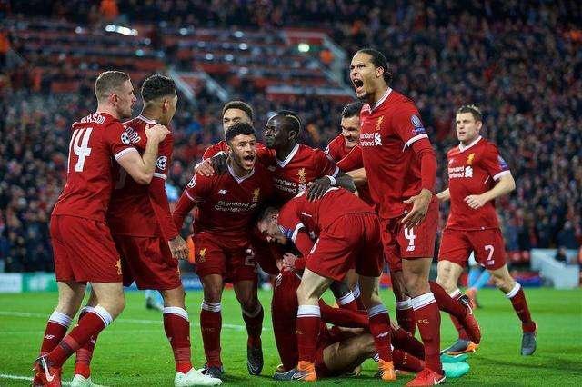 科迪罗兹对决奥巴费米争夺WWE与NXT冠军（科迪罗兹大战奥巴费米：WWE与NXT双冠之争）