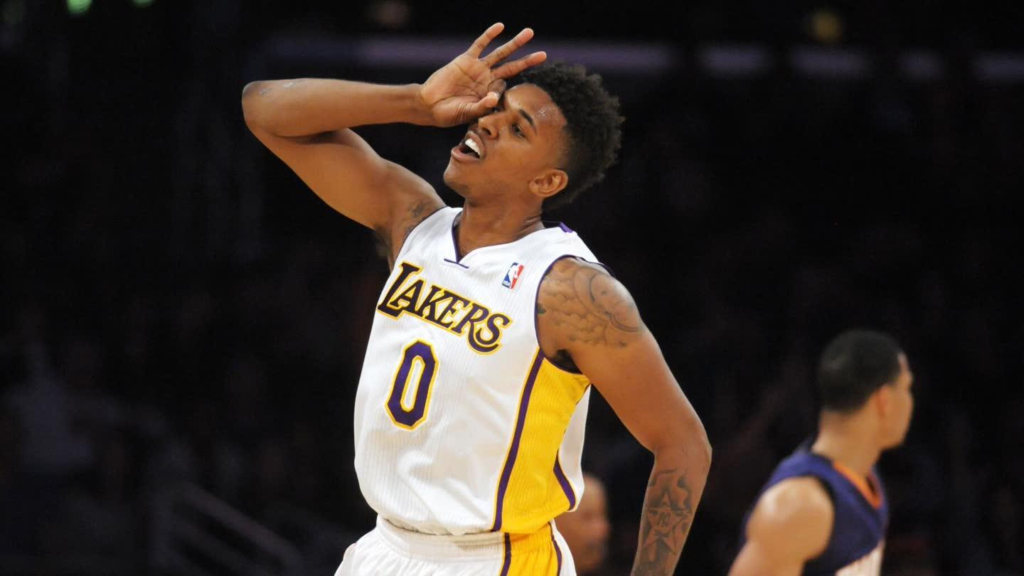 卫报：澳超削减分红+工资帽引发不满，球员工会准备罢赛抗议（卫报：澳超下调分红并收紧工资帽引发风波，球员工会酝酿罢赛行动）