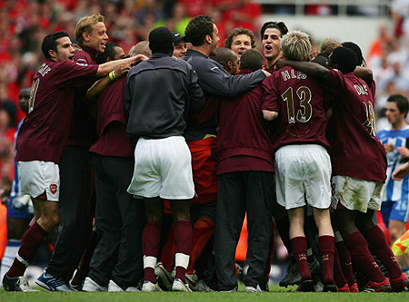 广东队多名主力受伤，朱芳雨引援失败，新赛季想夺冠太难了（主力伤病缠身、引援受挫，广东队新赛季争冠前景堪忧）