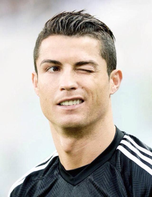 NBA球员合同更新及薪资排行榜（NBA球员合同动态与薪资排名）