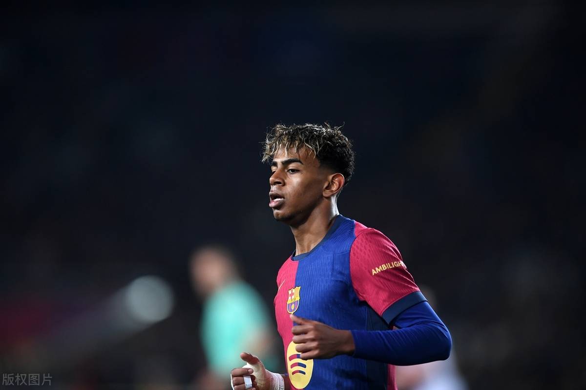 德甲前瞻：RB莱比锡多人伤停，勒沃库森客场战绩平平（德甲前瞻：莱比锡伤兵满营，勒沃库森客场表现中规中矩）