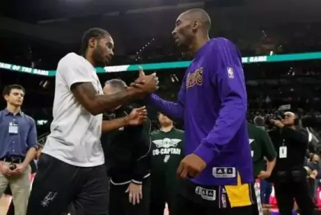 罗伊斯重返多特主场，俱乐部官方社媒发文欢迎（多特官方社媒发文欢迎罗伊斯重返主场）