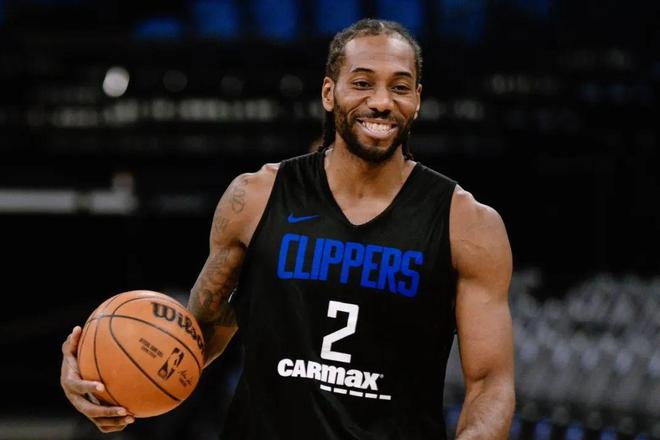 北京国安时隔七年再度足协杯夺冠，有5名球员仍在队中（相隔七年北京国安再夺足协杯，队中仍有5名旧将）