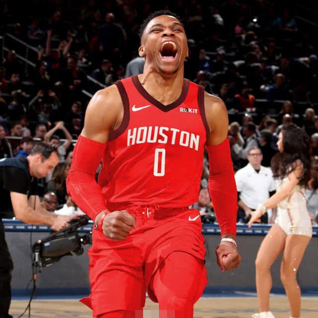 日职联战报：细谷真大帽子戏法，新潟天鹅1-3柏太阳神（日职联快讯：细谷真大戴帽，新潟天鹅1-3不敌柏太阳神）