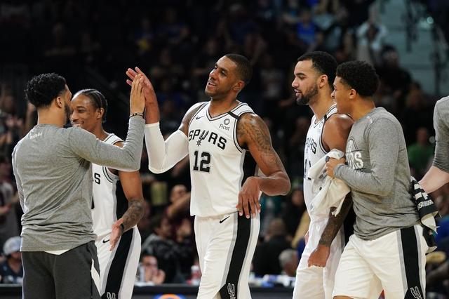 马丁内斯：不认为千球是C罗的具体目标，无人能替代若塔（马丁内斯：千球并非C罗明确目标，若塔的价值无人可替）