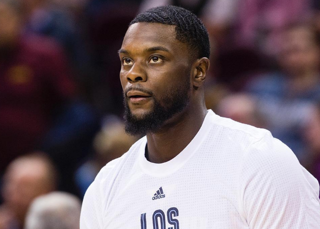 罗马诺独家：奥罗斯科已启程前往英格兰，即将加盟曼联（罗马诺独家：奥罗斯科飞赴英伦，曼联签约在即）