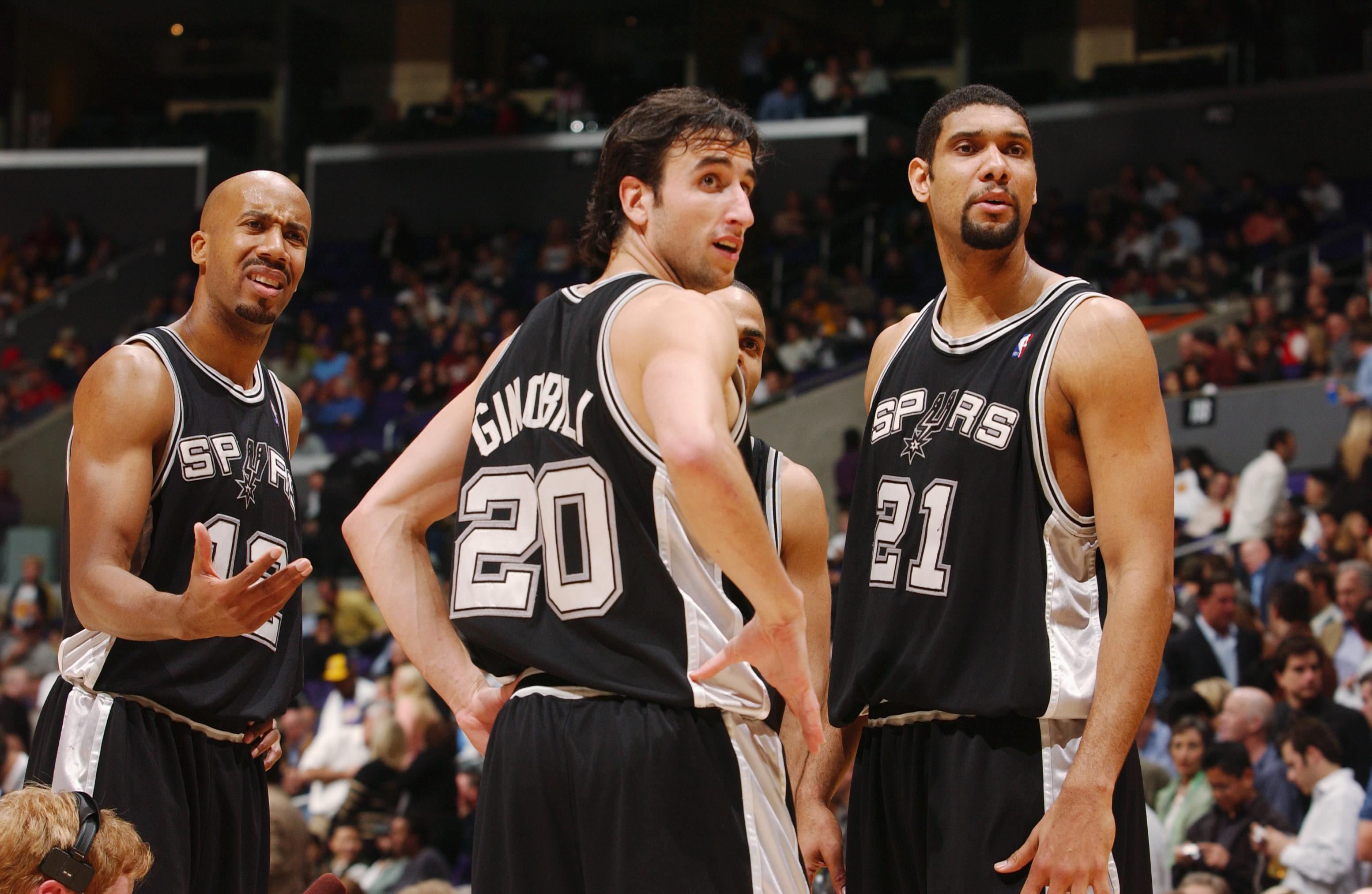 皇马官方悼念西足坛名帅阿兹卡戈塔，曾担任北京国安体育总监（皇马官方发文悼念西班牙足坛名帅阿兹卡戈塔，前北京国安体育总监）